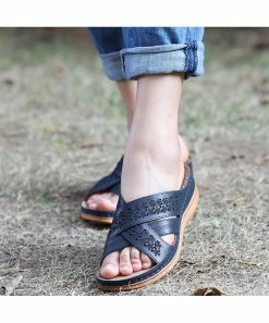 Top 10 👍 RXFSP Navy Floral Criss-Cross 🩴 Sandal - 👩 Women 🛒 -RXFSP-shop zu103676675 alt 2 tm1645818108