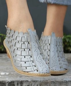 Buy ⌛ RXFSP Gray Cross-Knit Closed-Toe 🩴 Sandal - 👩 Women 🔥 -RXFSP-shop zu105749302 alt 3 tm1652273639