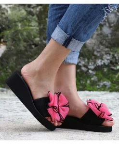 Brand new 🛒 RXFSP Rose Red Bow-Accent Wedge Slide - 👩 Women 😀 -RXFSP-shop zu106363761 alt 2 tm1654713353