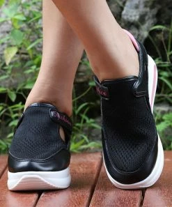 Cheap 🎉 RXFSP Black Cutout-Accent 👟 Sneaker - 👩 Women 🤩