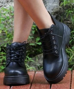 Discount ๐ RXFSP Black V-Accent Combat ๐ฅพ Boots - ๐ฉ Women โญ