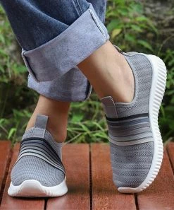 Flash Sale ๐ RXFSP Gray Rainbow Stripe Sock ๐ Sneaker - ๐ฉ Women ๐
