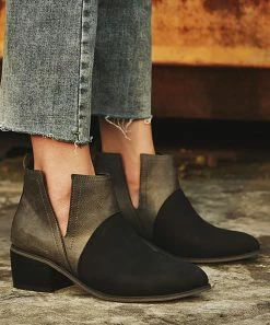 Hot Sale โค๏ธ RXFSP Black Matte-Accent Bootie - ๐ฉ Women ๐คฉ